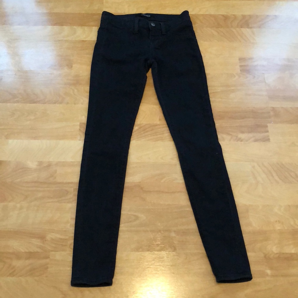 J BRAND Jeans